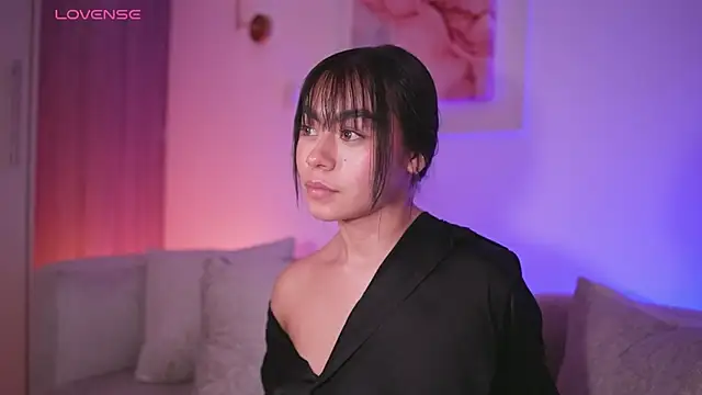 Snapshot of GigiLee_ chatting on 11, 2, 2025 GigiLee  online show from 11, 2, 2025