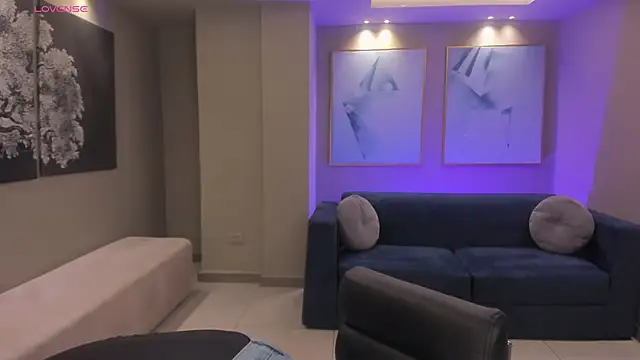 EloisaOlivero online show from 28, 10, 2025