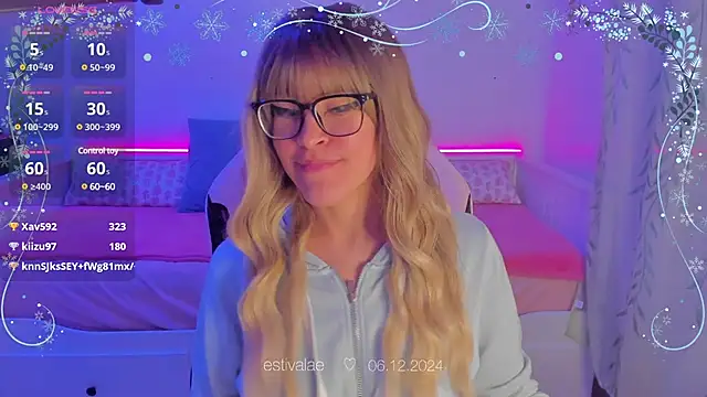 Snapshot of estivalae chatting on 6, 12, 2024 estivalae online show from 6, 12, 2024