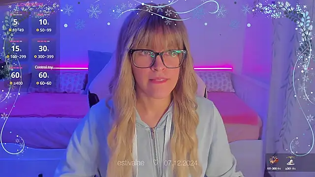 Snapshot of estivalae chatting on 7, 12, 2024 estivalae online show from 7, 12, 2024