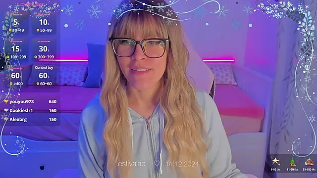 Snapshot of estivalae chatting on 14, 12, 2024 estivalae online show from 14, 12, 2024