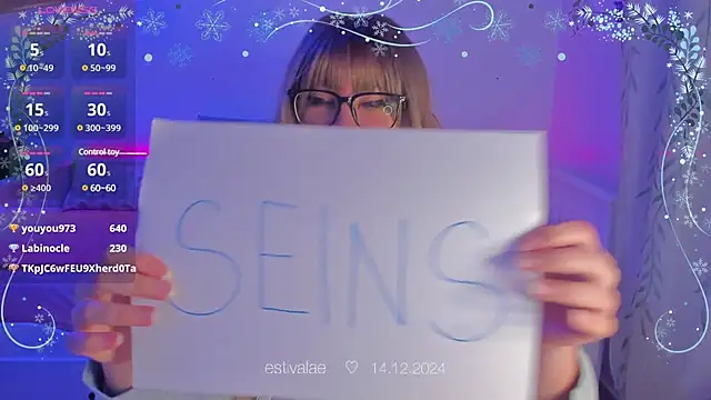 Snapshot of estivalae chatting on 15, 12, 2024 estivalae online show from 15, 12, 2024