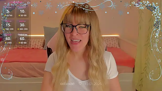 Snapshot of estivalae chatting on 19, 1, 2025 estivalae online show from 19, 1, 2025