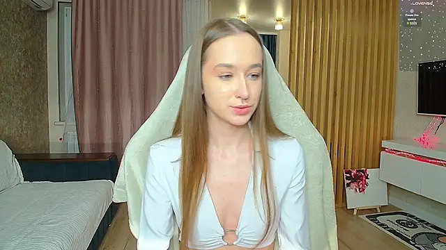 Snapshot of Sweett_Monica chatting on 11, 3, 2025 Sweett Monica online show from 11, 3, 2025