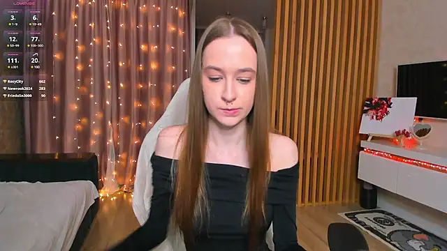 Snapshot of Sweett_Monica chatting on 22, 3, 2025 Sweett Monica online show from 22, 3, 2025