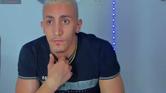 MikeRoss7777 online show from 26, 1, 2025