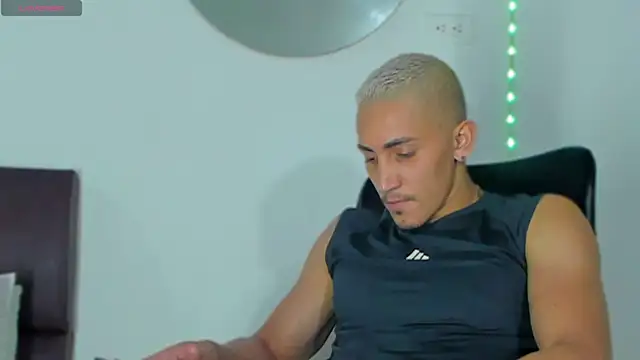 MikeRoss7777 online show from 29, 1, 2025