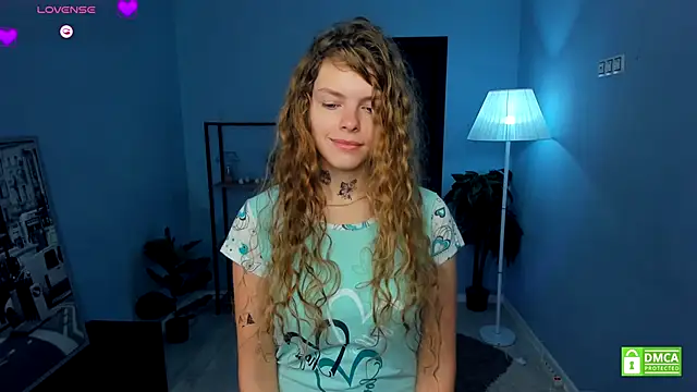 RayaNenlia online show from 6, 11, 2025