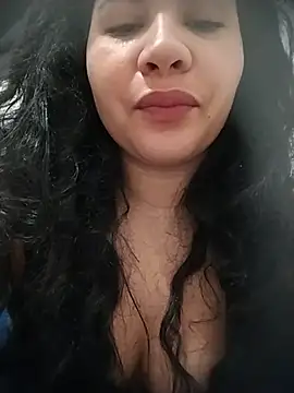 Snapshot of Yara0k chatting on 12, 6, 2026 Yara0k online show from 12, 6, 2026