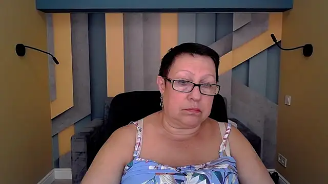 BarbaraTurners online show from 10, 9, 2025