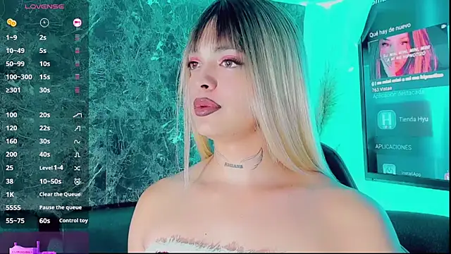 Emmaa Saenz  online show from 22, 12, 2025