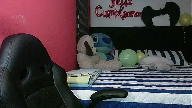 charlotedoll online show from 24, 4, 2026