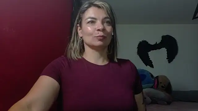 Snapshot of charlotedoll chatting on 9, 6, 2026 charlotedoll online show from 9, 6, 2026