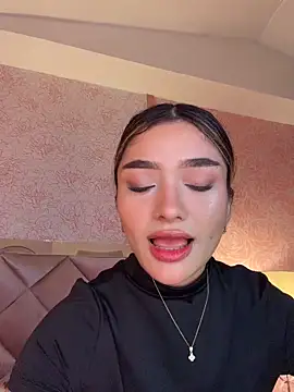 Snapshot of Arianavillada chatting on 27, 6, 2026 Arianavillada online show from 27, 6, 2026