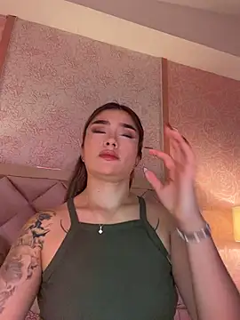 Snapshot of Arianavillada chatting on 22, 7, 2026 Arianavillada online show from 22, 7, 2026