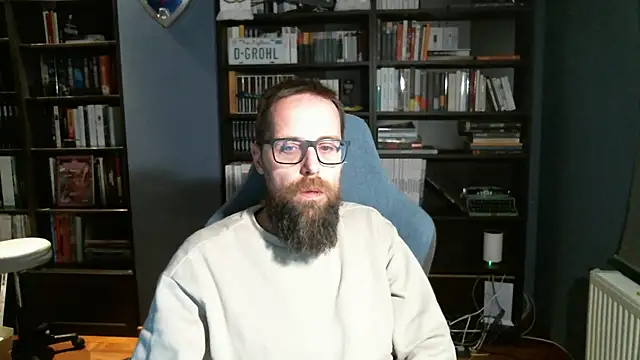 Snapshot of MeSteff chatting on 16, 3, 2025 MeSteff online show from 16, 3, 2025