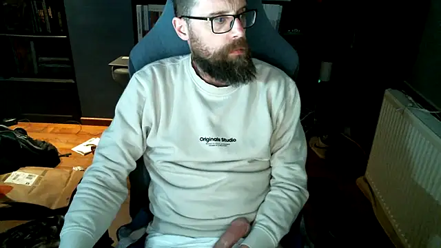 Snapshot of MeSteff chatting on 7, 3, 2026 MeSteff online show from 7, 3, 2026