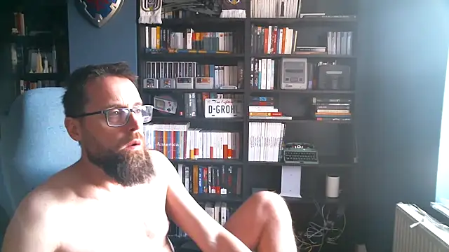 Snapshot of MeSteff chatting on 21, 3, 2026 MeSteff online show from 21, 3, 2026