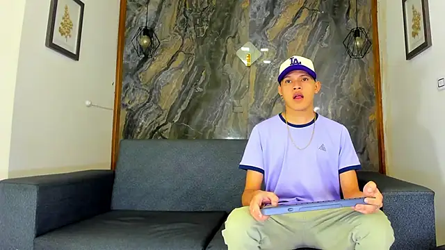 liam genner  online show from 14, 2, 2025