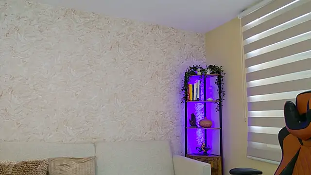 AdanReilly online show from 3, 2, 2025