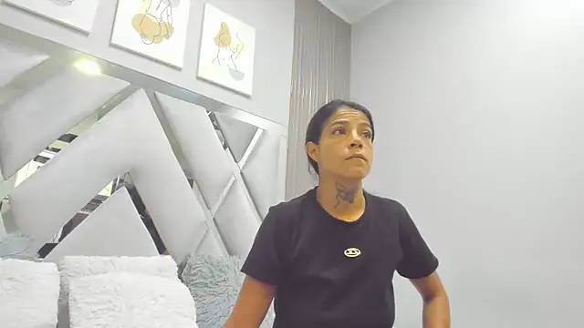 Hellen  4master online show from 6, 1, 2026