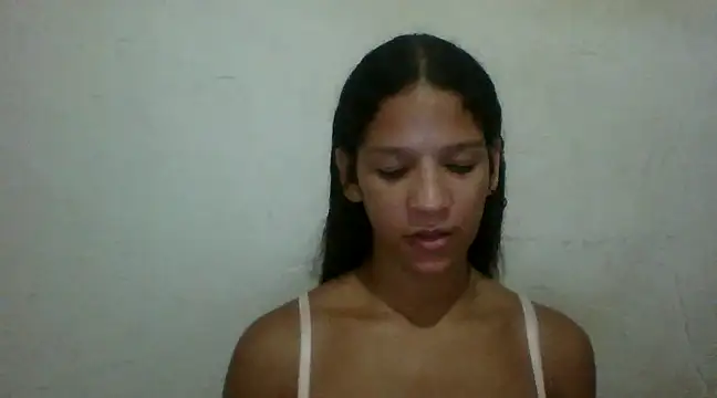 Snapshot of By_Aninha chatting on 14, 3, 2025 By Aninha online show from 14, 3, 2025