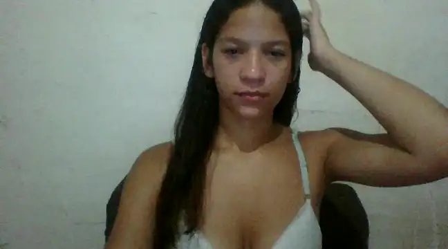Snapshot of By_Aninha chatting on 16, 3, 2025 By Aninha online show from 16, 3, 2025