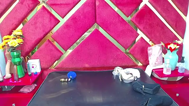 Snapshot of Sweet_Annyy chatting on 31, 1, 2025 Sweet Annyy online show from 31, 1, 2025