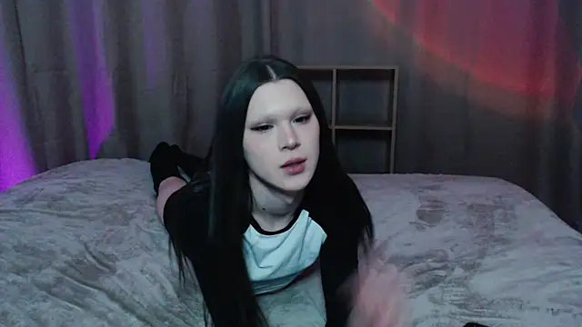 Snapshot of Sexpired_Princess chatting on 13, 12, 2024 Sexpired Princess online show from 13, 12, 2024