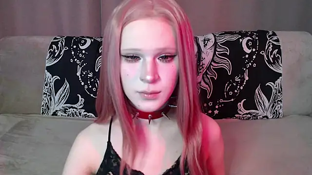 Snapshot of Sexpired_Princess chatting on 14, 7, 2026 Sexpired Princess online show from 14, 7, 2026