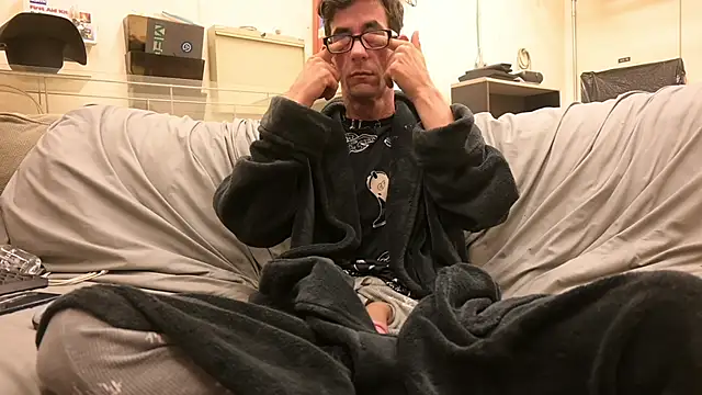 joeiandola online show from 13, 4, 2026