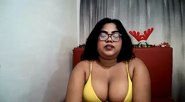 Snapshot of Indian_Lola00 chatting on 20, 12, 2024 Indian Lola00 online show from 20, 12, 2024