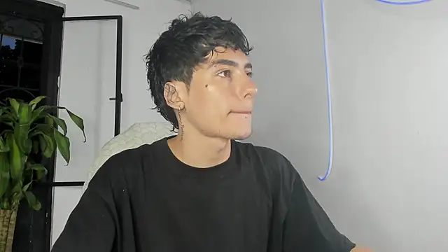 sebas rose online show from 22, 9, 2025