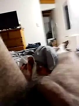 Snapshot of leon3875 chatting on 15, 12, 2024 leon3875 online show from 15, 12, 2024