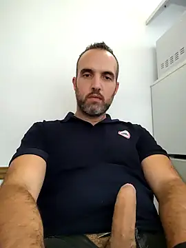 Snapshot of leon3875 chatting on 27, 2, 2025 leon3875 online show from 27, 2, 2025