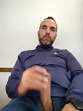 Snapshot of leon3875 chatting on 22, 9, 2025 leon3875 online show from 22, 9, 2025