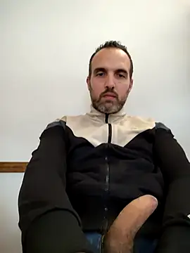 Snapshot of leon3875 chatting on 23, 10, 2025 leon3875 online show from 23, 10, 2025