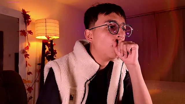 Mr evan1 online show from 4, 2, 2025