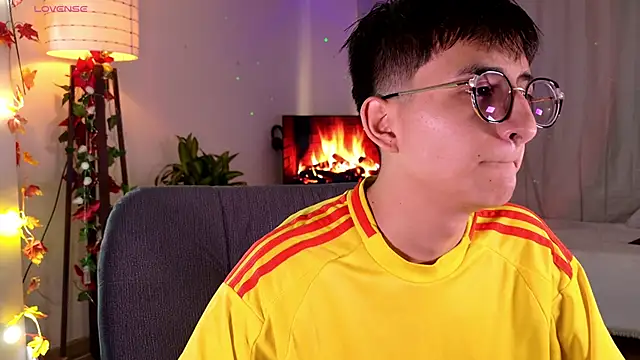 Mr evan1 online show from 5, 3, 2025