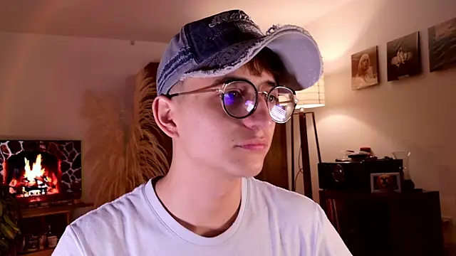 Mr evan1 online show from 4, 11, 2025