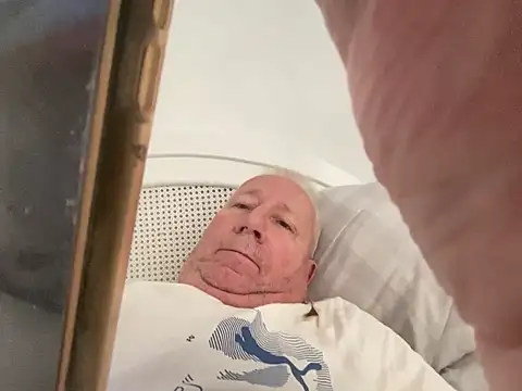 Bossinmidd12 online show from 23, 1, 2025