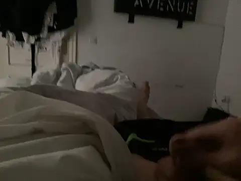 Bossinmidd12 online show from 8, 3, 2025