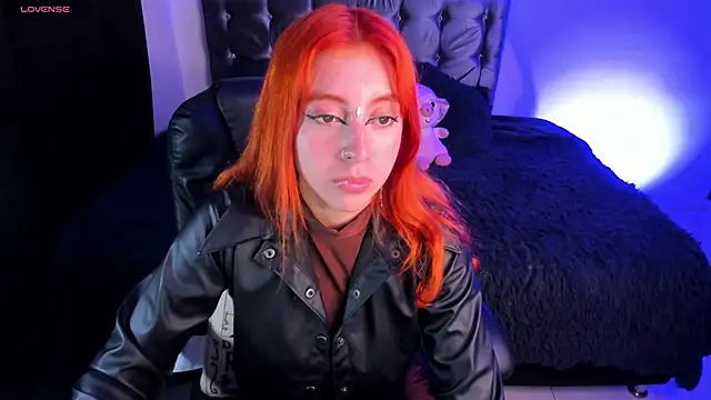 Violetaarey online show from 26, 2, 2026