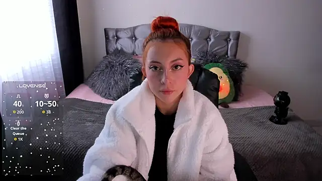 Violetaarey online show from 27, 3, 2026