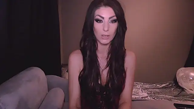 Saintrebella online show from 3, 1, 2025