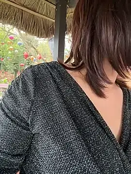 May-Squirt online show from 27, 2, 2025