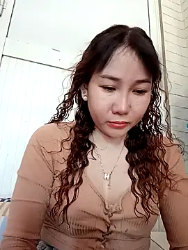 Snapshot of Ana_love2000 chatting on 2, 3, 2025 Ana love2000 online show from 2, 3, 2025