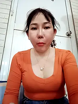 Snapshot of Ana_love2000 chatting on 12, 3, 2025 Ana love2000 online show from 12, 3, 2025