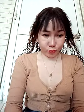 Snapshot of Ana_love2000 chatting on 17, 3, 2025 Ana love2000 online show from 17, 3, 2025