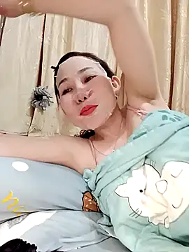 Snapshot of Ana_love2000 chatting on 17, 3, 2025 Ana love2000 online show from 17, 3, 2025